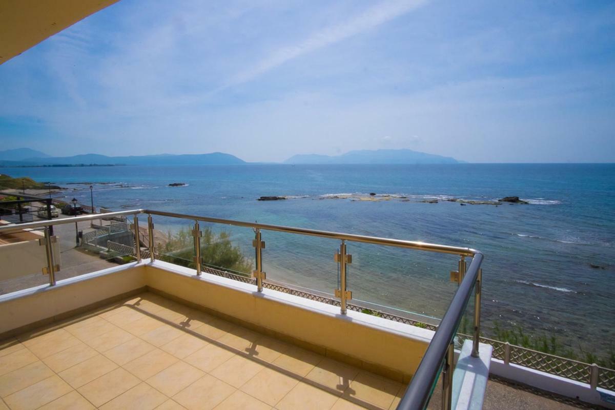 Paris Seaside Villa Pantokratoras  ภายนอก รูปภาพ